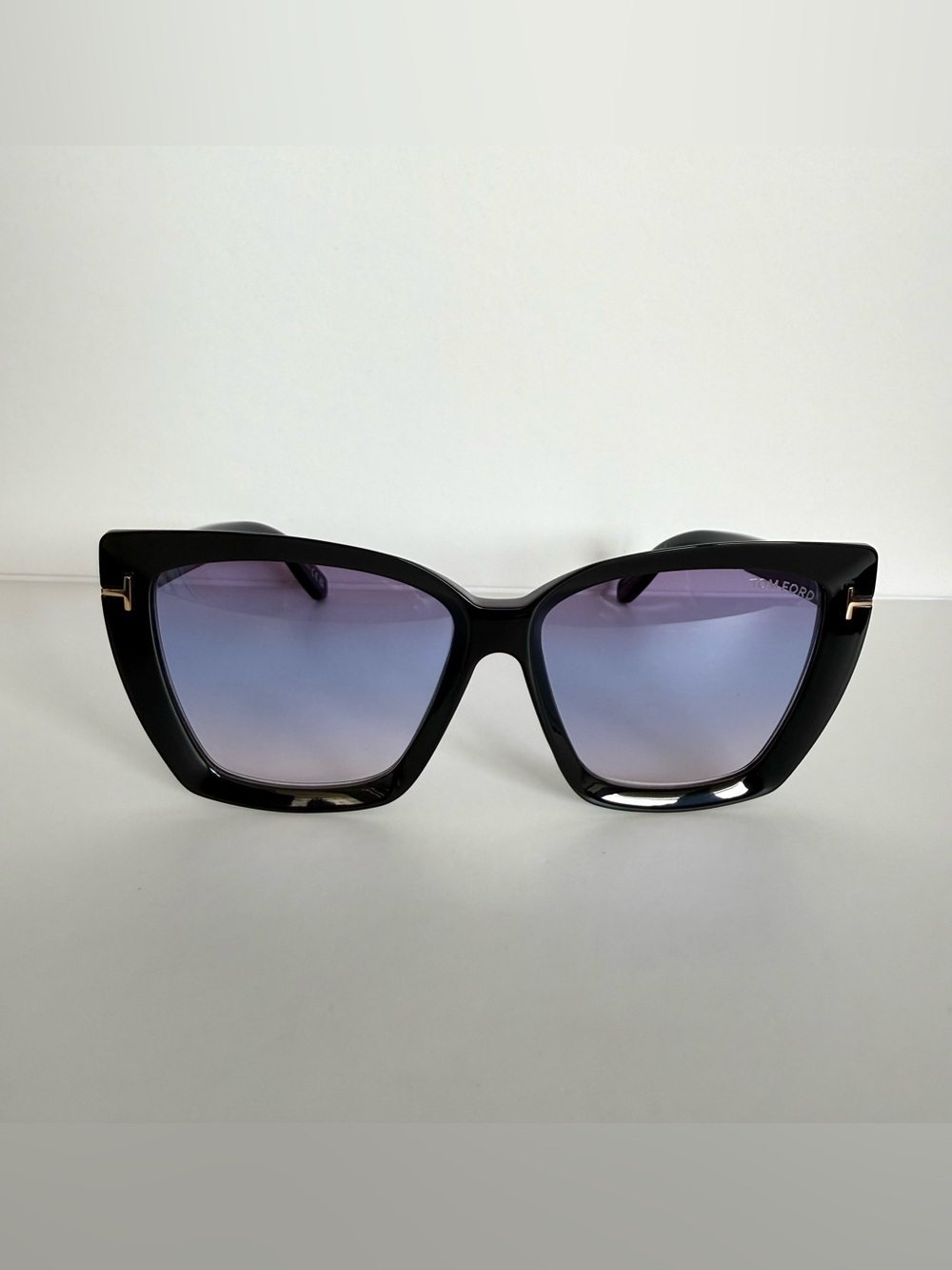 NEW!! Tom Ford women sunglasses Scarlett-02 TF920 01B Authentic